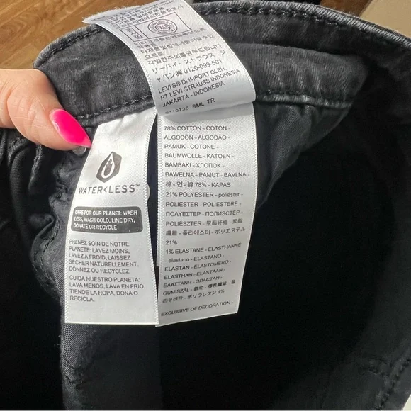 Levi’s 726 Flare Jeans Size 30 Black High Rise Stretch Denim - Picture 9 of 9